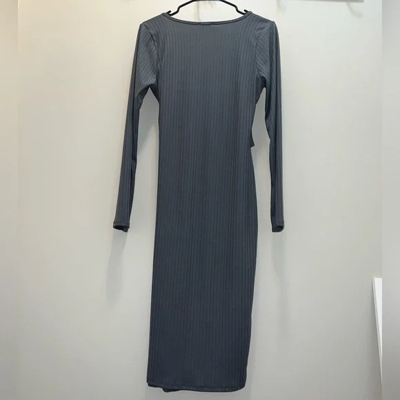 Pink Lily Ribbed Midi Grey Dress - Picture 12 of 12